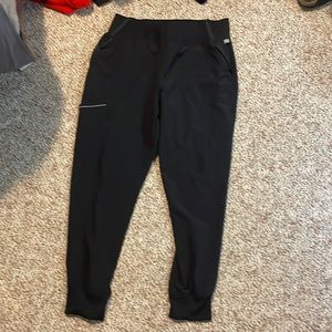 cherokee infinity scrub pants, size large, color black